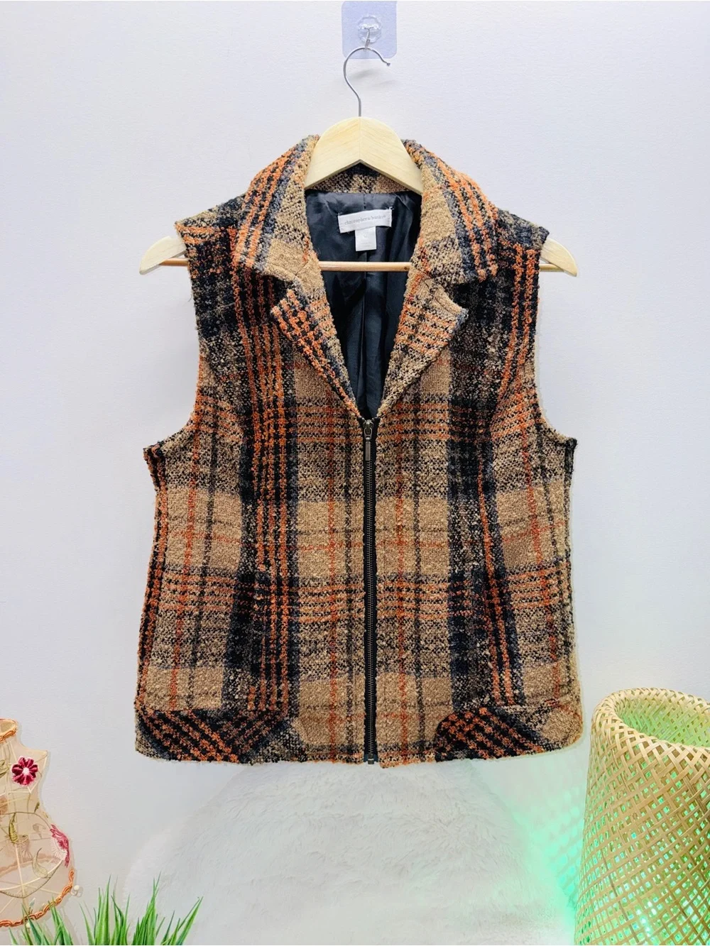 Christopher& Banks Plaid Tweed Medium Weight Fun Zip Vest w/ Pockets Cabincore 🔥 - Picture 1 of 4